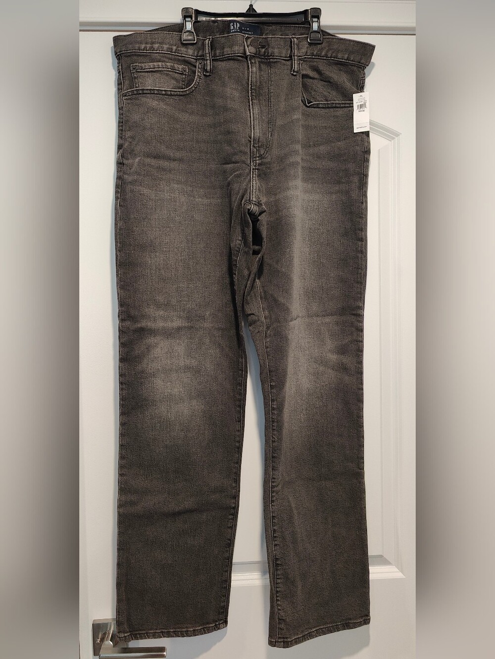 GAP Stretch Men's Slim Straight Jeans in Charcoal Gray